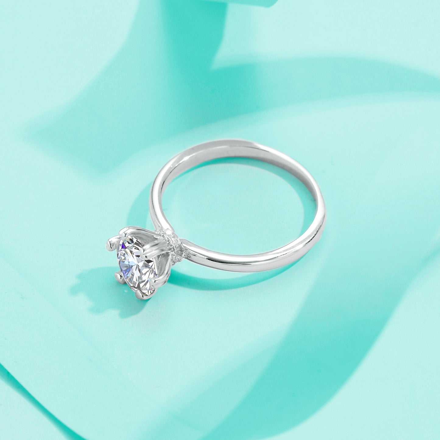 Round Cut Moissanite Necklaces With 925 Silver